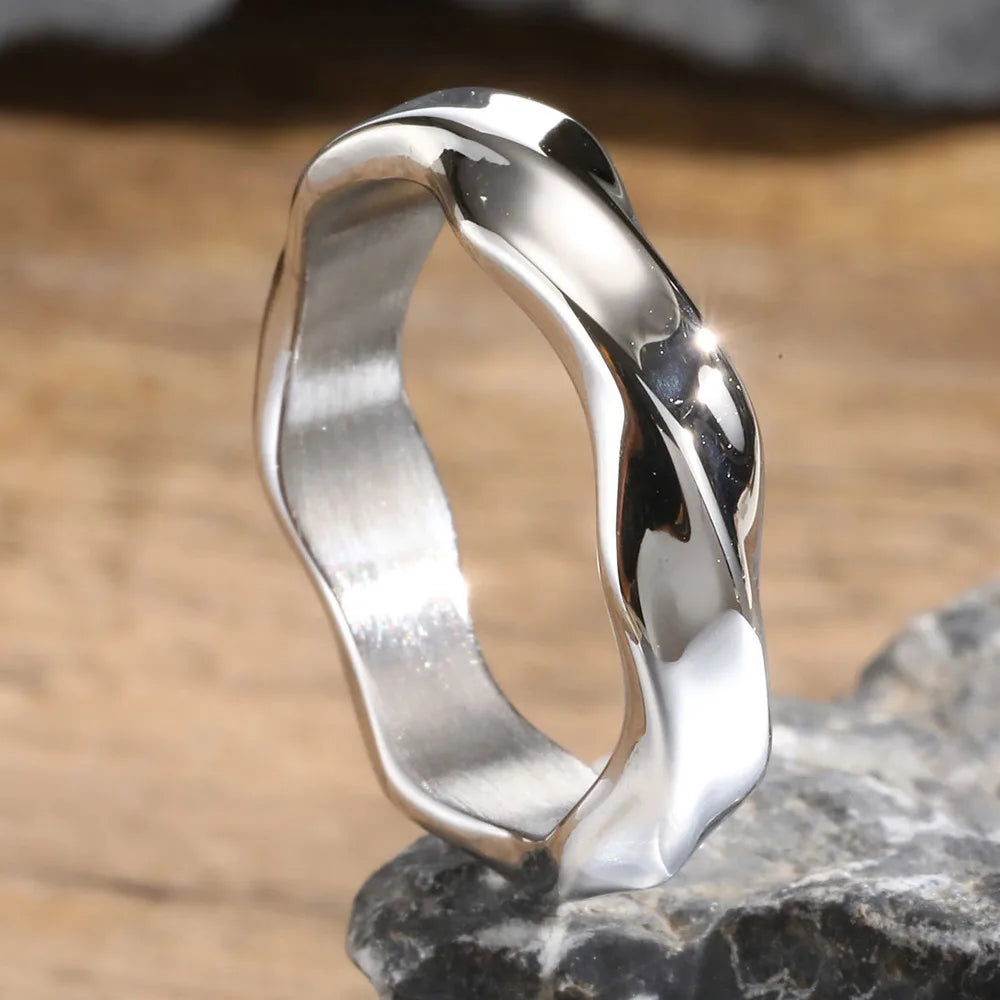 Vnox 2025 New Mobius Ring for Men Boys, Oxidized Twisted Stainless Steel Finger Band,Retro Endless Love Anniversary Gift for Him