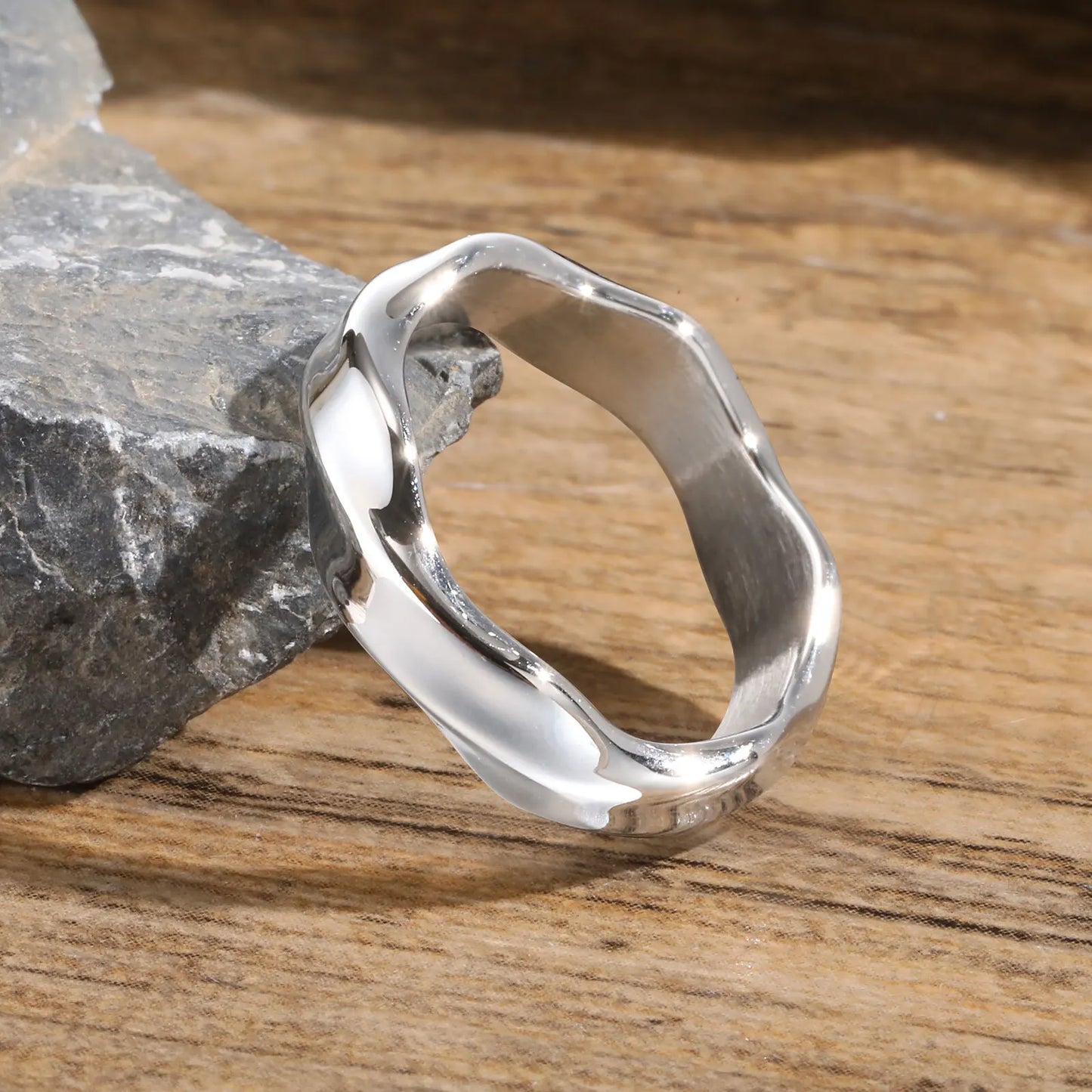 Vnox 2025 New Mobius Ring for Men Boys, Oxidized Twisted Stainless Steel Finger Band,Retro Endless Love Anniversary Gift for Him