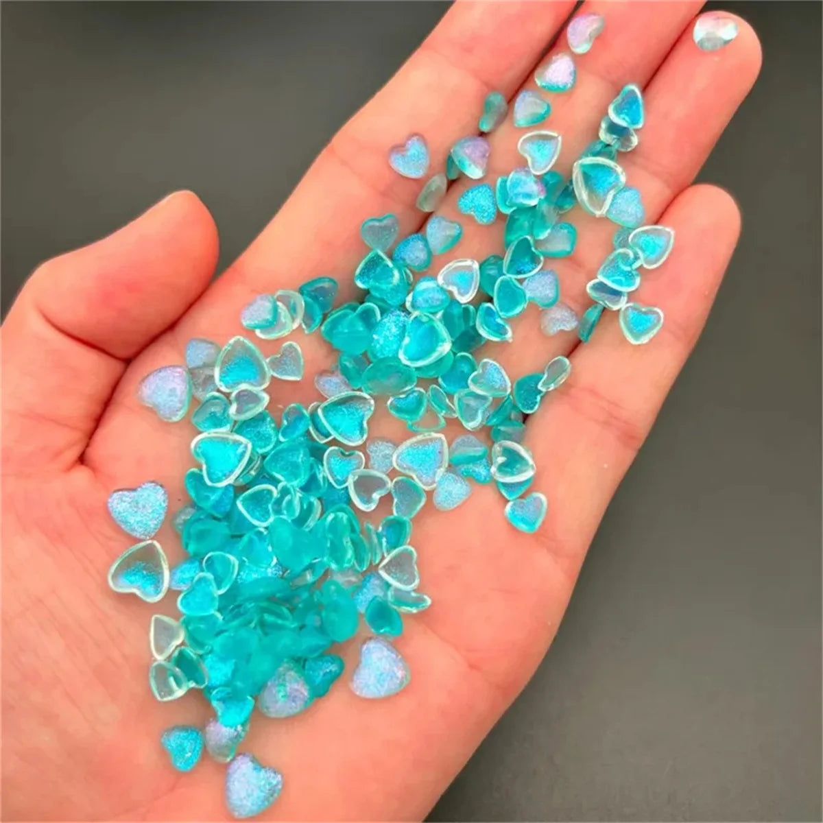 50pcs Japanese Kawaii Heart Accessories Resin Nail Art Charms Cartoon Love Nail Decorations Mixed Sizes Manicure Rhinestones DIY
