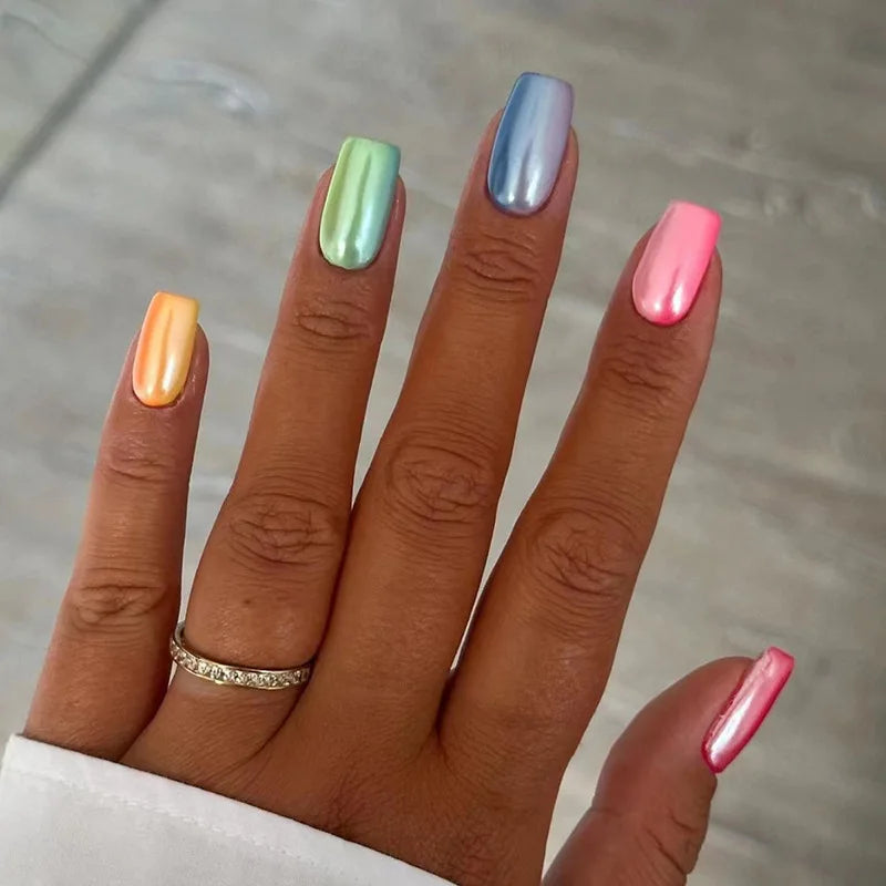 24Pcs Aurora Fake Nail with Glue Mid-length Square Head Design False Nails Simple Fashion Press on Nails Full Cover Nail Tips