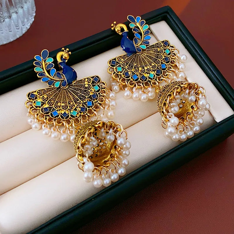2024 Vintage Pearl Earrings for Women Steel Needle Peacock Drop Oil Round Fringe Drop Earring Party Fashion Jewelry Gifts
