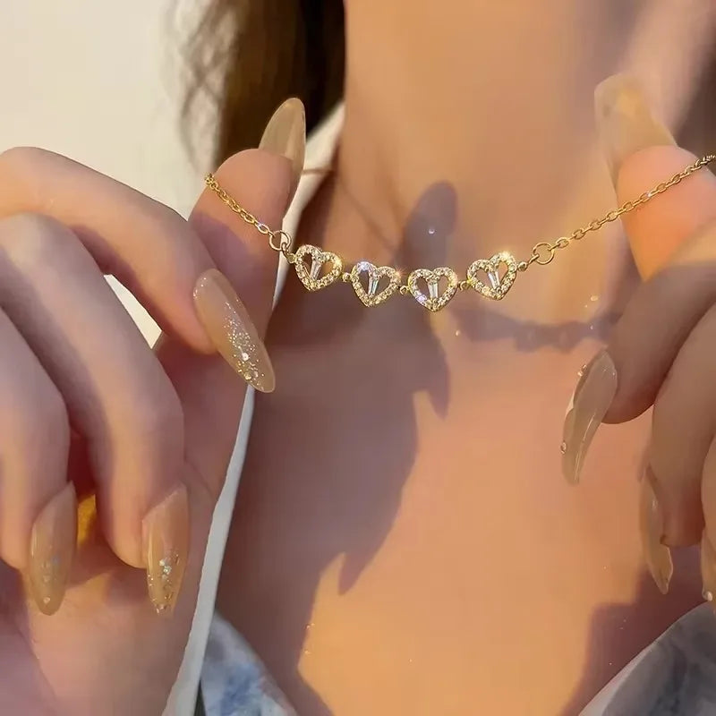 Small and Versatile Light Luxury No Fading Four Leaf Clover Lucky Heartdetachable Pendant Two Fashionable Collarbone Chains