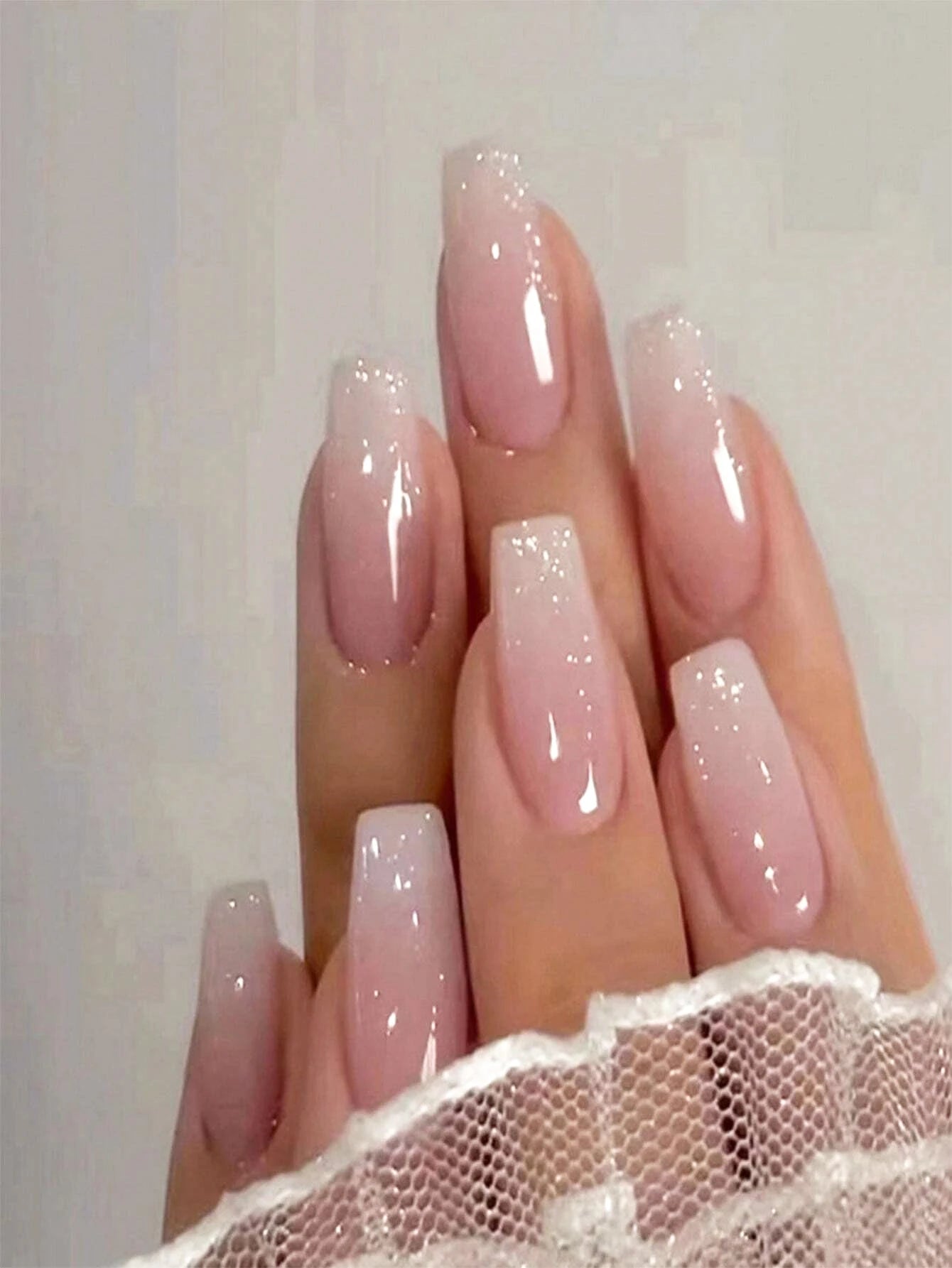 ARTAUG 24pcs Glossy Pink Press On Nails Medium Square Fake Nail Elegantstyle False Nail Full Cover Fake Nail For Stylish Women