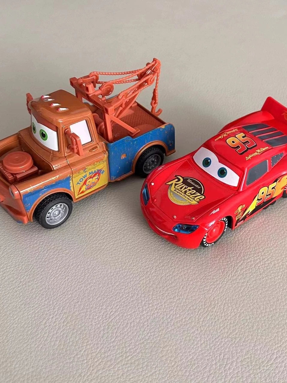 Disney Toy Story 4 Model Car Lightning McQueen