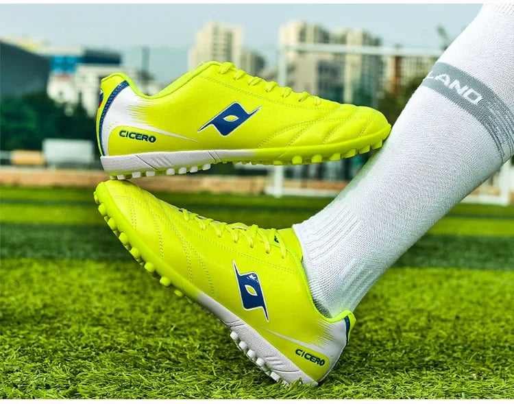 New Spring Summer Fashionable Children's Soccer Shoes Hard Bottom Running Shoes Grass Field Spike Training Shoes Child Shoes