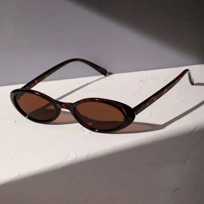 Sexy Small Oval Women's Sunglasses 2025 New Fashion Leopard Brown Hot Sun Glasses Female Retro Colorful Shade Eyeglass