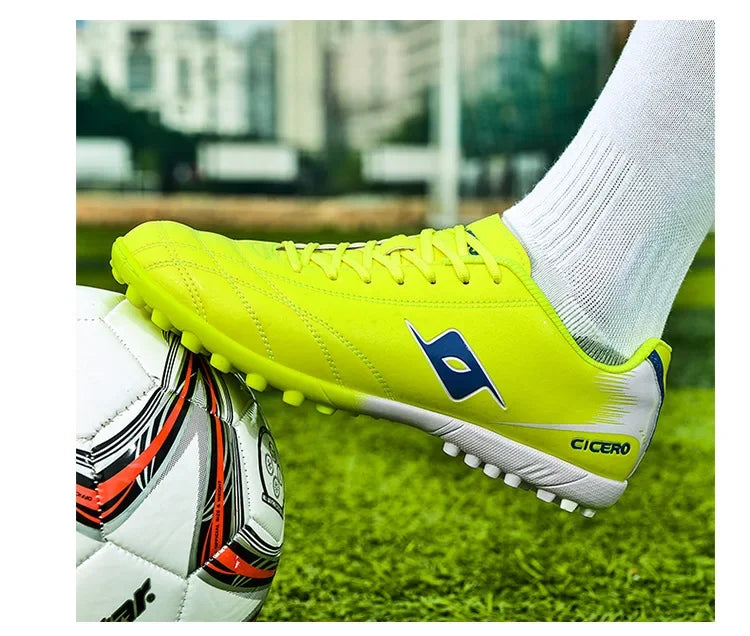 New Spring Summer Fashionable Children's Soccer Shoes Hard Bottom Running Shoes Grass Field Spike Training Shoes Child Shoes