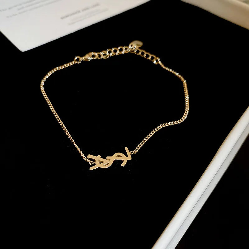 Silver Needle Metal Style Letter Earrings, French Minimalist And High-end Bracelet, Niche Fashion, Light Luxury Temperament